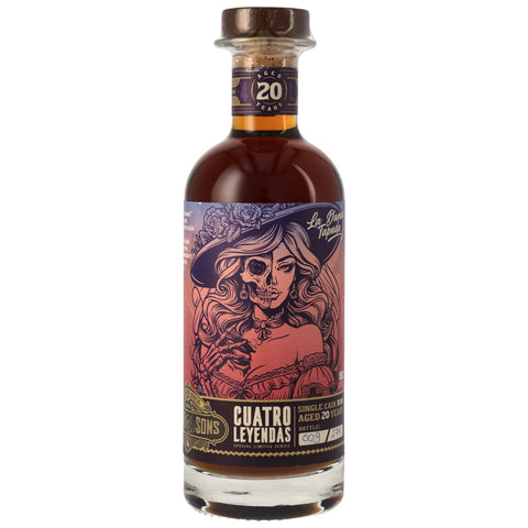 CUATRO LEYENDA RUM